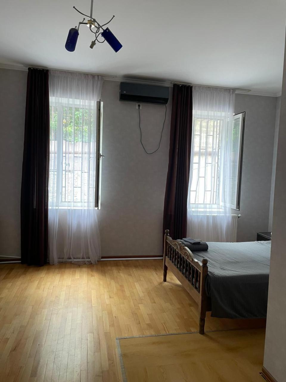 Gnt+ Hotel Tbilisi Exterior photo