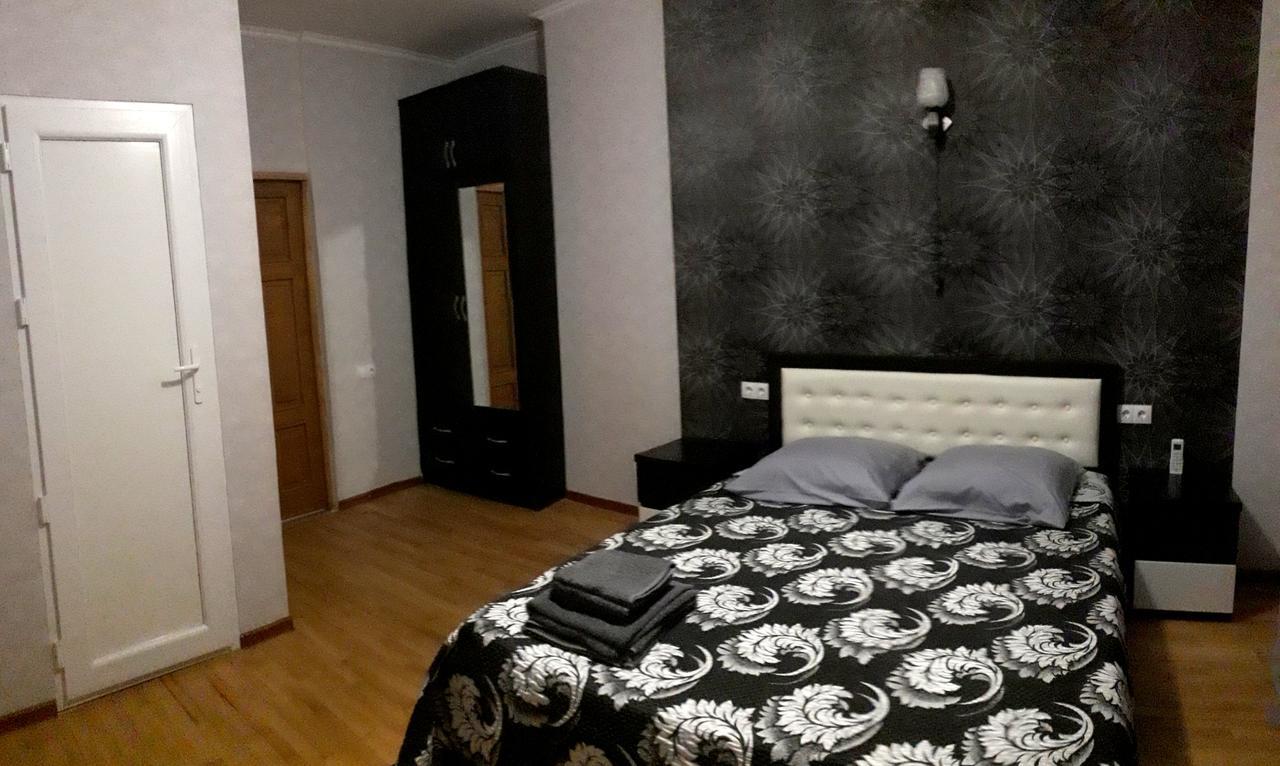 Gnt+ Hotel Tbilisi Exterior photo